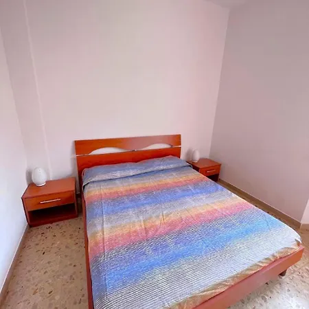 Trilo Marino Con Posto Auto Nel Centro Di Апартаменты *