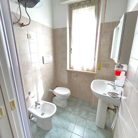 Апартаменты Trilo Marino Con Posto Auto Nel Centro Di